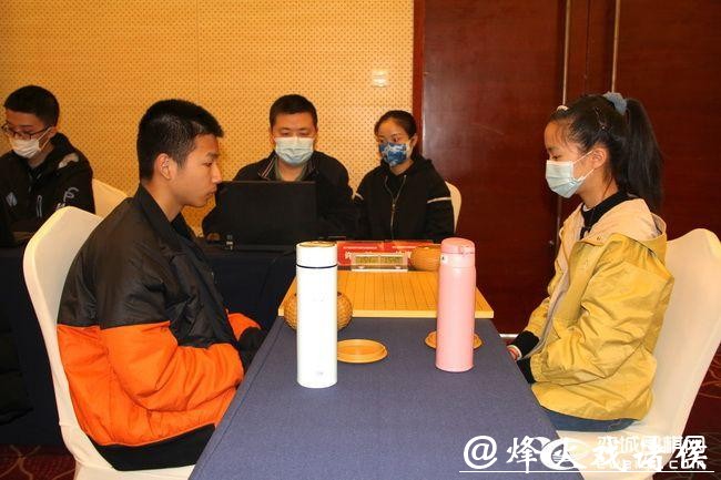 5日倡棋杯预选赛 杨宗煜VS唐嘉雯 陈土力VS吴依铭